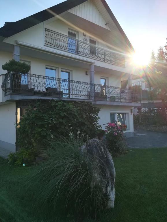Barn House Mm Διαμέρισμα Μπλεντ Εξωτερικό φωτογραφία