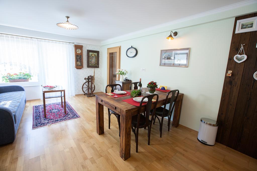Barn House Mm Διαμέρισμα Μπλεντ Εξωτερικό φωτογραφία