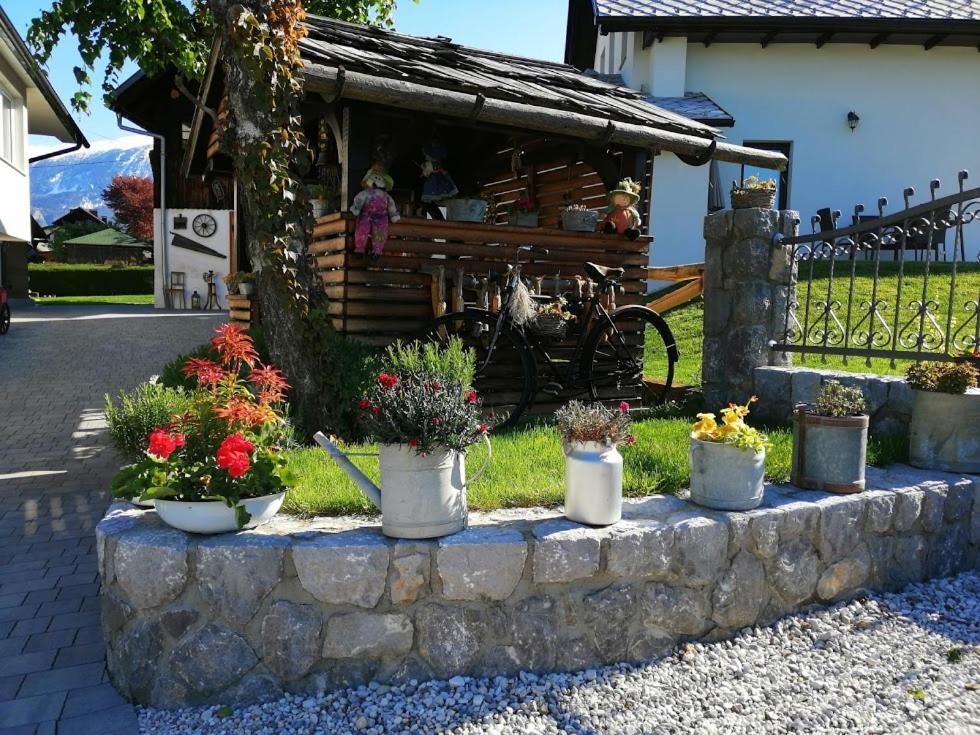 Barn House Mm Διαμέρισμα Μπλεντ Εξωτερικό φωτογραφία